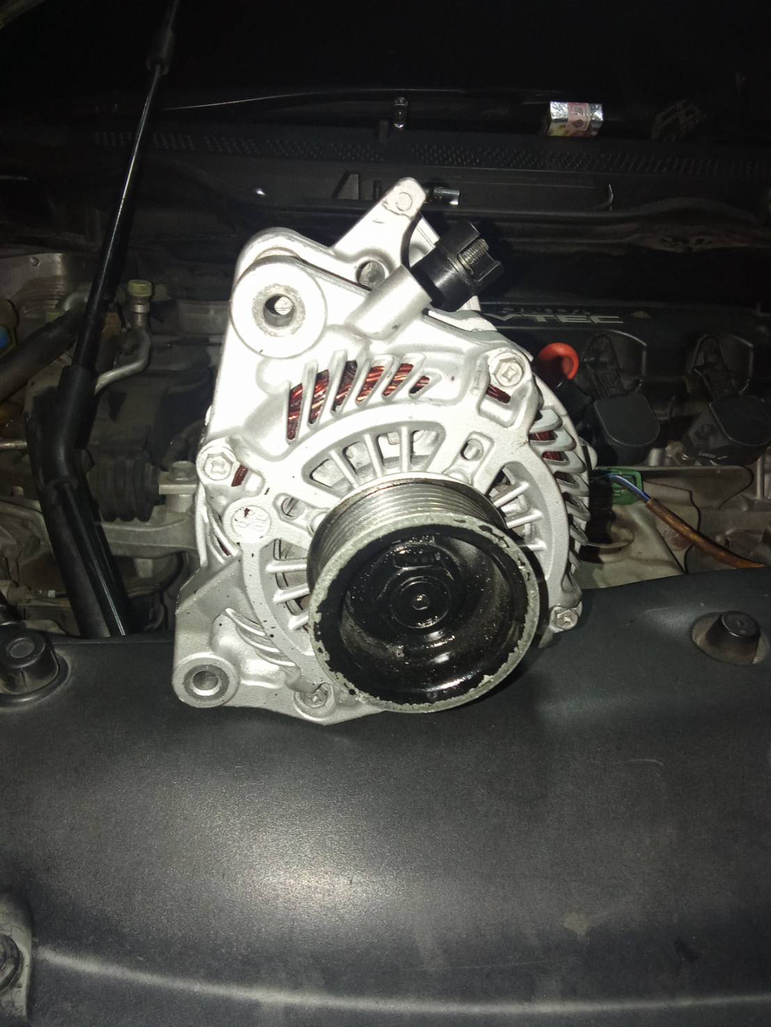 13 - https://เต๋าแบตเตอรี่-แอร์ไดนาโม.com | ช่างเต๋า บริการซ่อมรถนอกสถานที่ เปลี่ยนไดชาร์จ ไดสตาร์ท เติมน้ำยาแอร์ ถึงที่หมายอย่างรวดเร็ว จบทุกปัญหารถเสียฉุกเฉินโดยทีมช่างผู้เชี่ยวชาญในราคาที่เป็นมิตร พื้นที่ให้บริการในกรุงเทพฯและปริมณฑล ปทุมธานี นนทบุรี